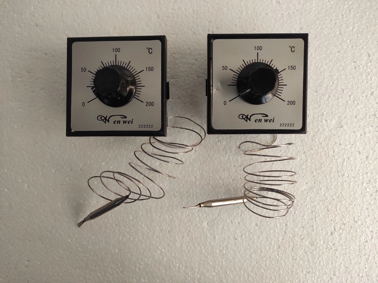 Wen Wei wy200-853-22a / WY200-853-22A Thermostat Lot Of 2 Pcs